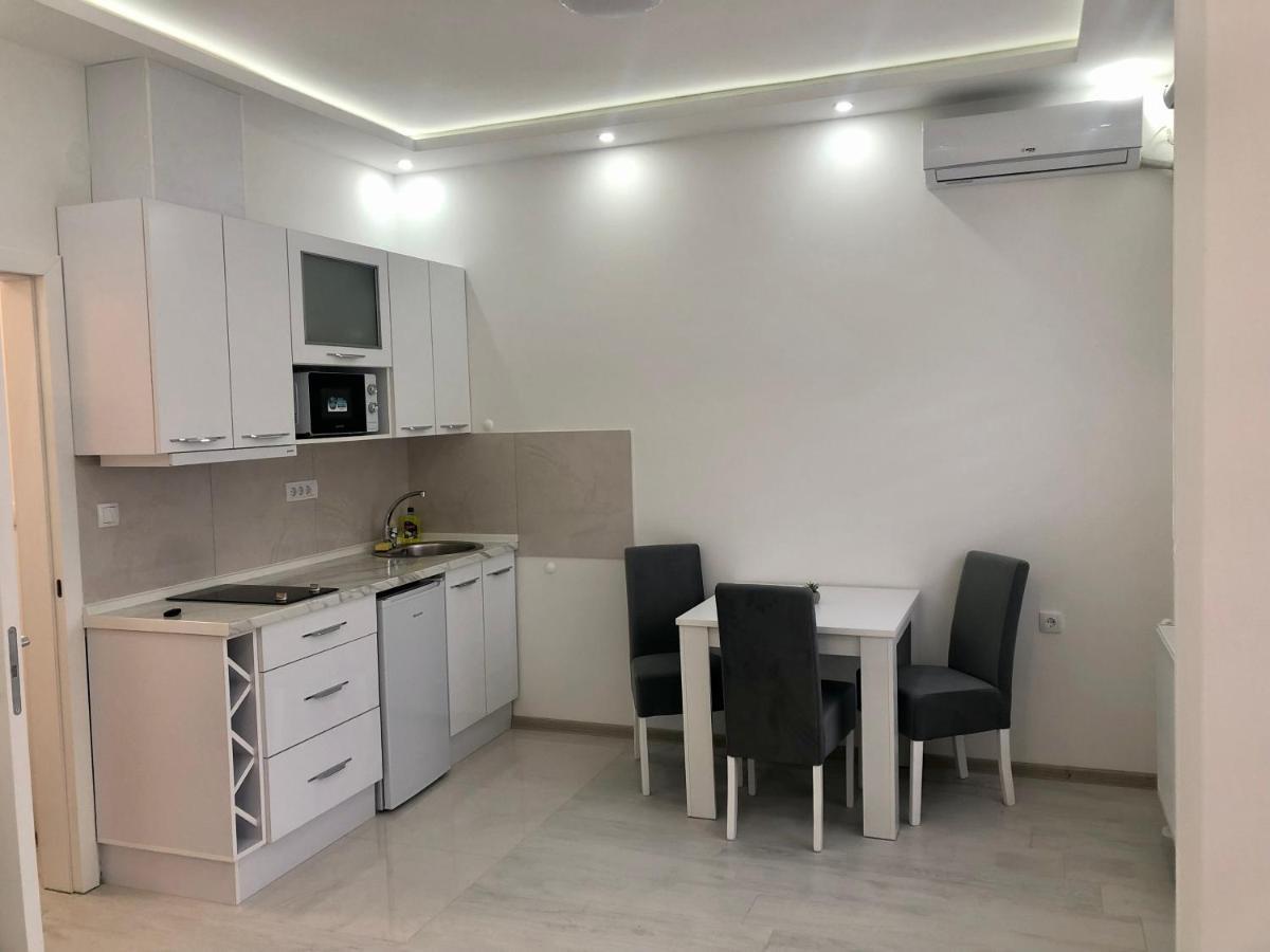 Apartman Silver Star 松博尔 外观 照片